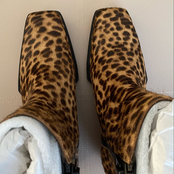 🌸HP🌸FRAME Le Maddox leopard booties - Picture 6 of 12